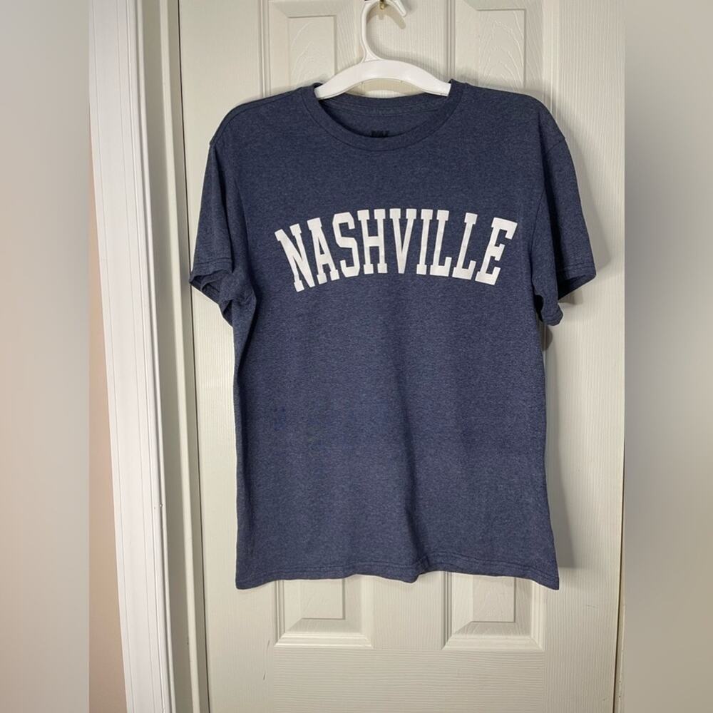 MV Sport Cotton Blend Blue Nashville T-Shirt size Medium